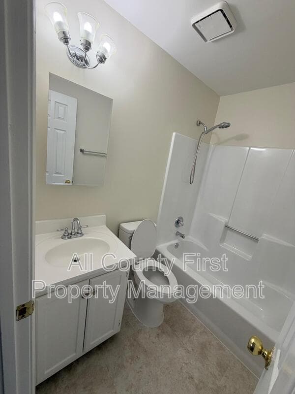 Clarkston House: 3486 Andrew Jackson Drive