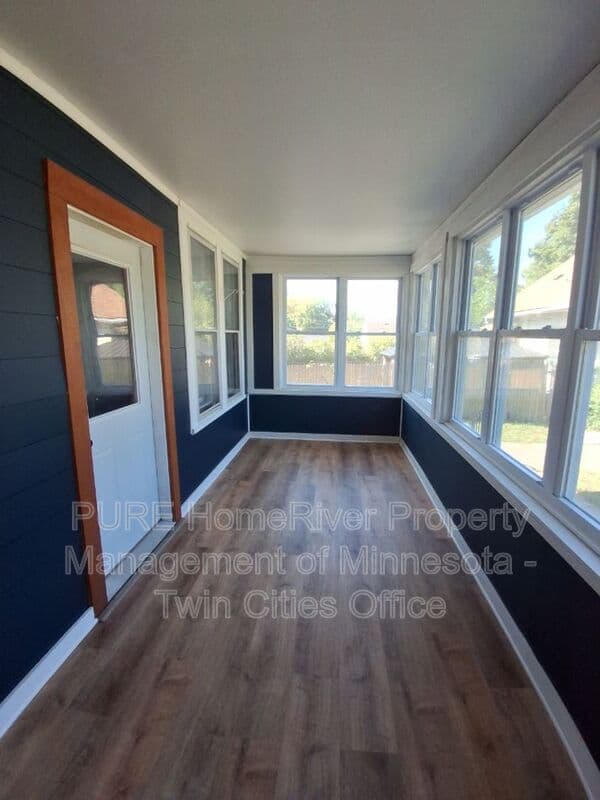 Saint Paul Condo: 1972 Minnehaha Ave E