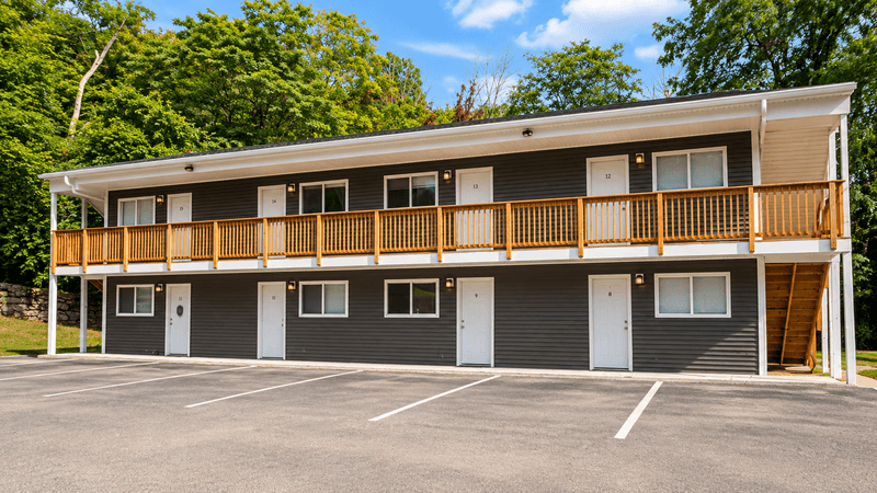 Montville Condo: 315 Rte 163 Apt 15