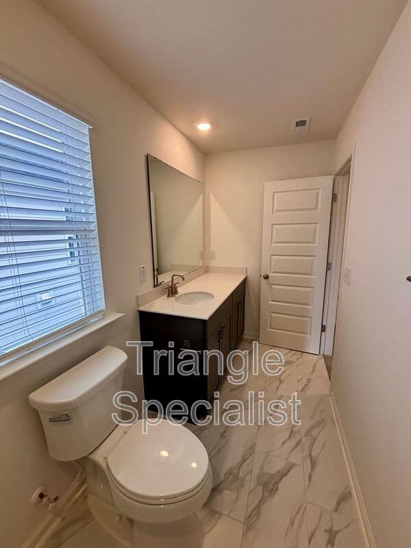 Wake Forest House: 10514 Brookside Reserve Road
