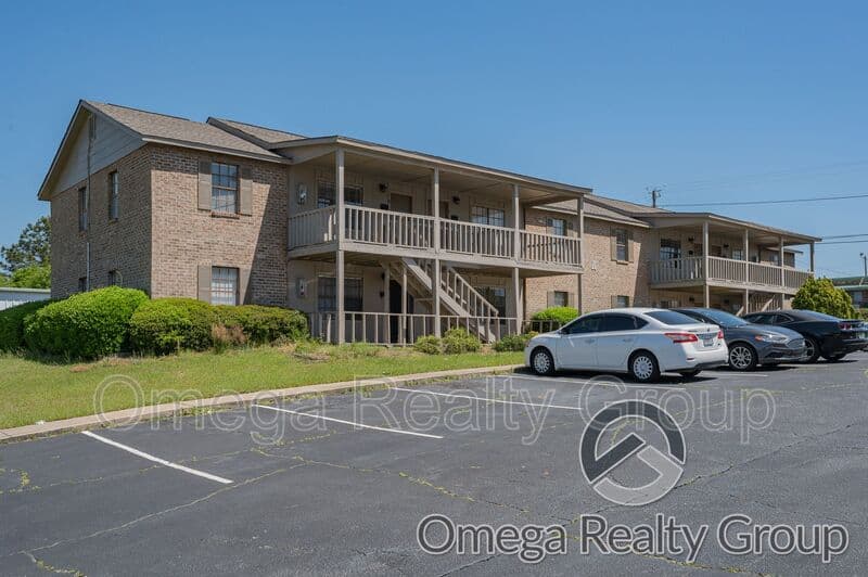 Phenix City Apartment: 901 25th Ave