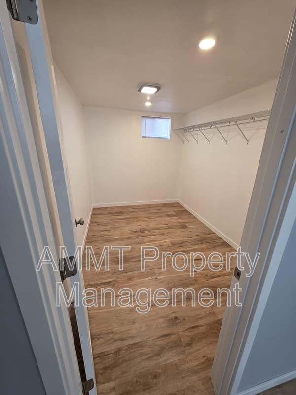 Marion House: 1095 3rd Street