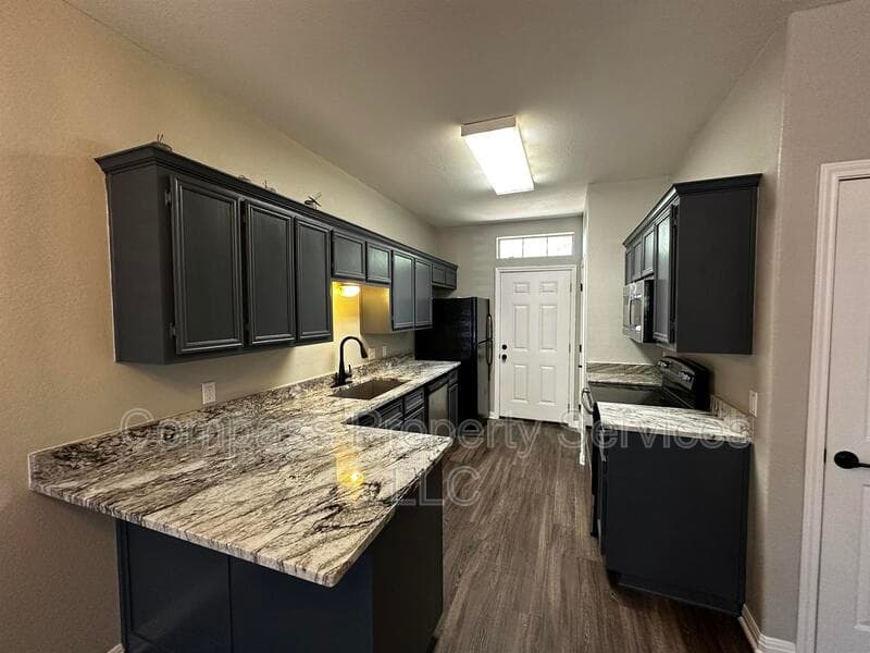 Waco House: 1613A Bagby Ave