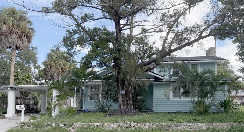 Bradenton House: 1812 12th Avenue West