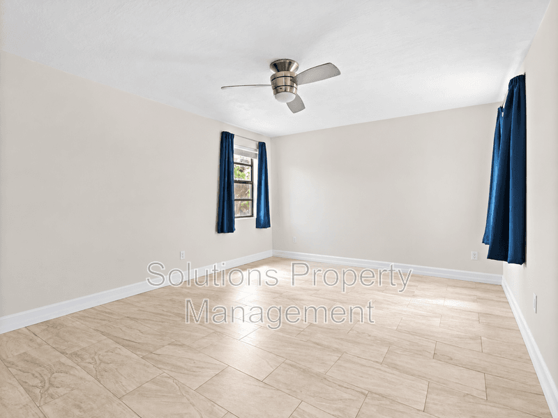 Cocoa Beach Condo: 1630 S Atlantic Ave