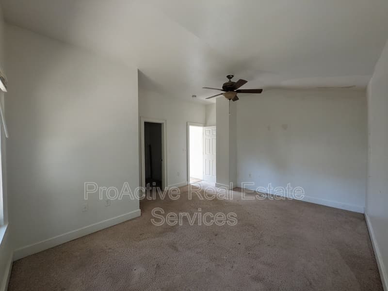 Norfolk House: 1412 Melrose Parkway