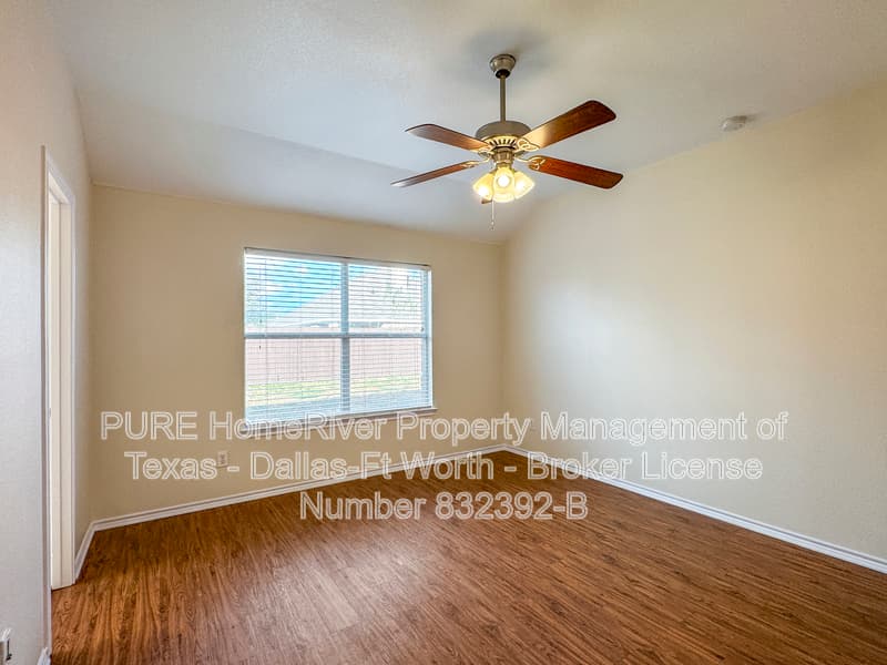 Forney House: 128 Redbud Dr
