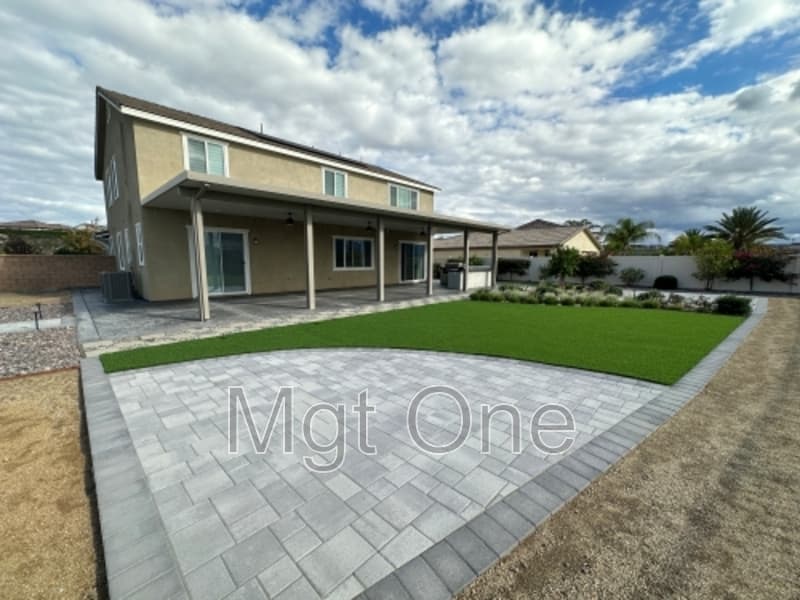 Riverside House: 16623 Key Lime Boulevard