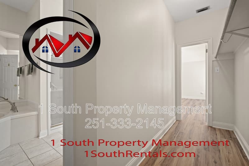 Mobile House: 4272 Bit and Spur Road #16