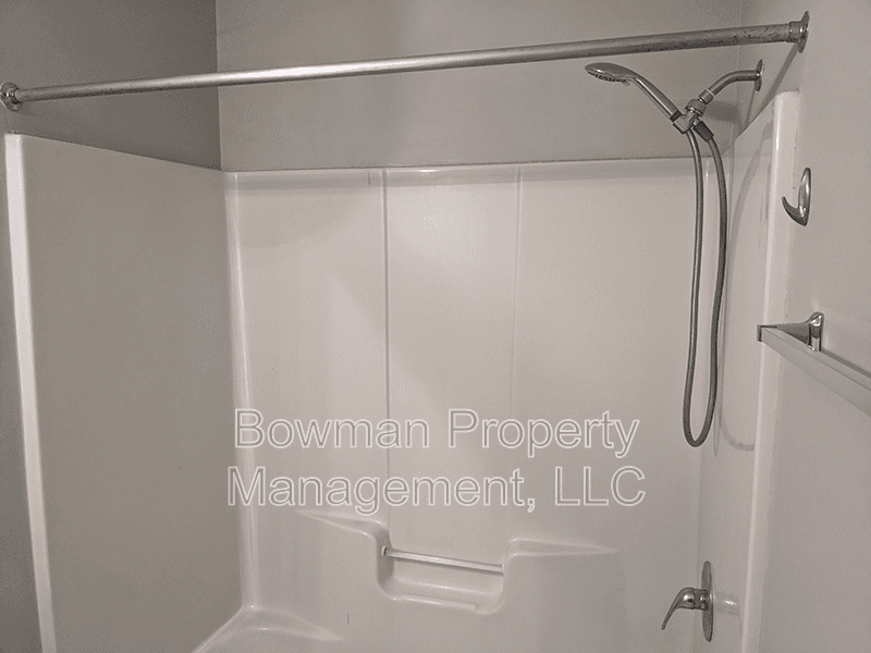 Athens Condo: 660 Barnett Shoals Rd