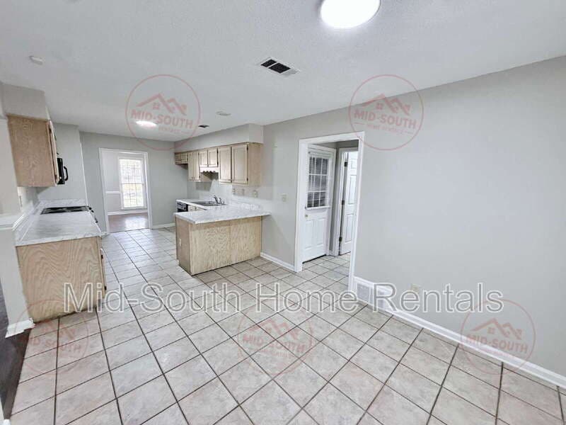 Cordova House: 8685 Sandy Hill Cove E.