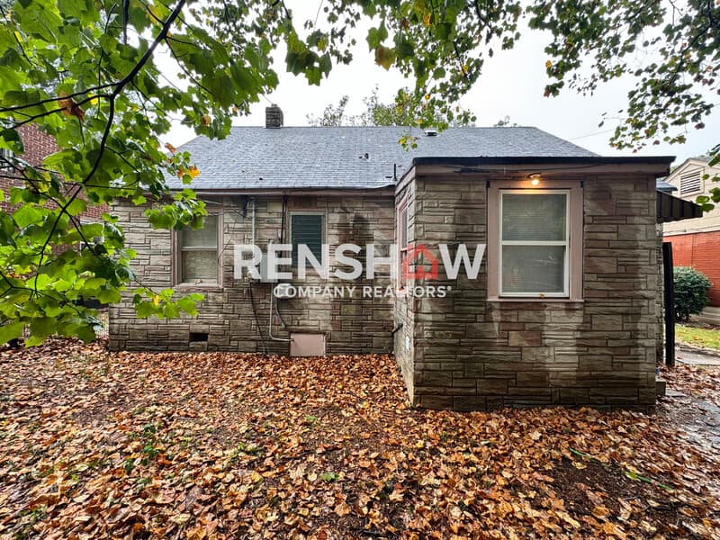 Memphis House: 2667 Lowell Ave
