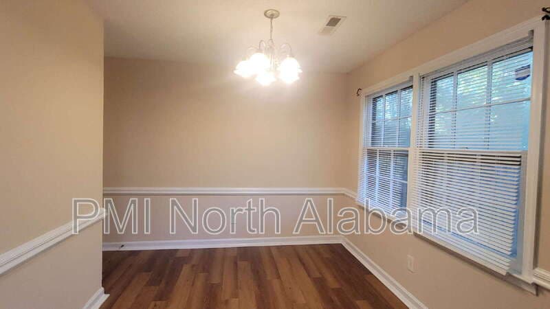 Huntsville House: 1021 Sandy Springs Rd NW