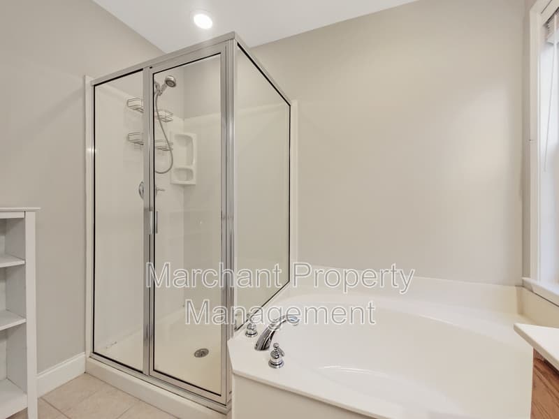 Greenville House: 11 Tupelo Court