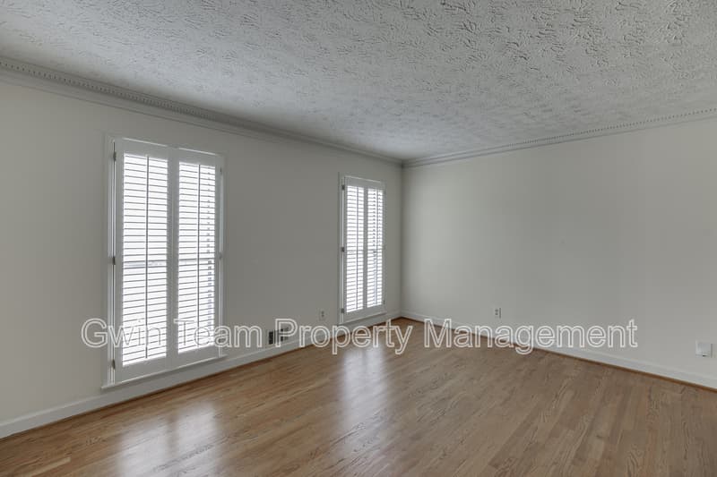 Lawrenceville House: 766 Chesterfield Dr