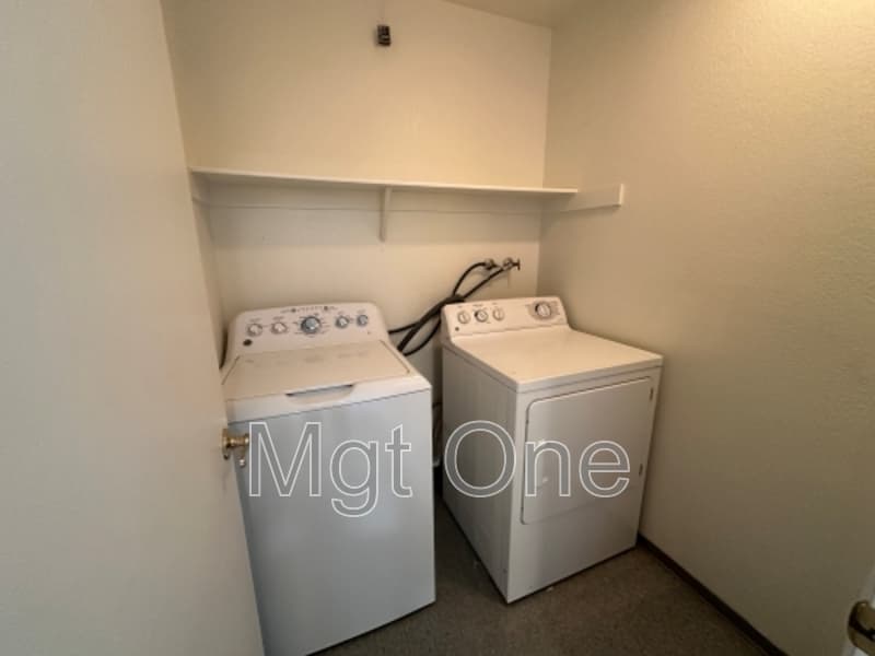 Menifee House: 27788 Cloud Dance Ct.