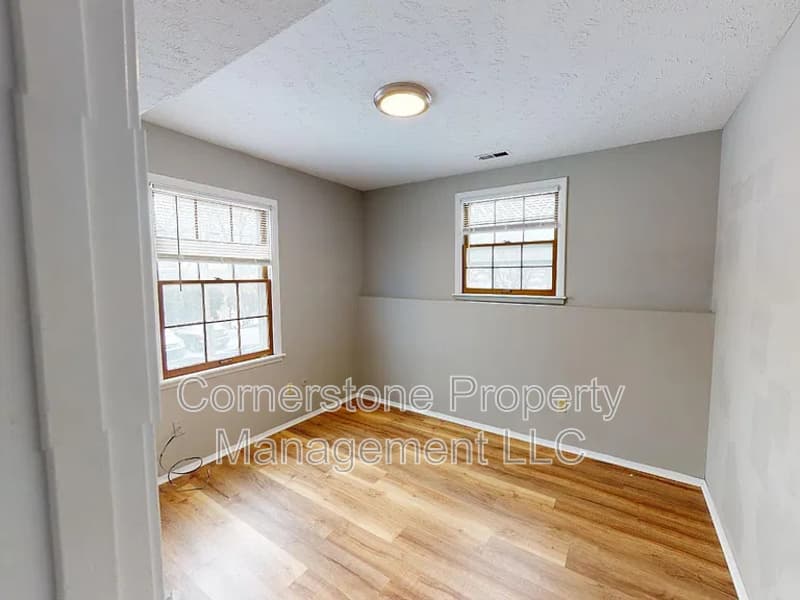 Lawrence Condo: 1102 Ohio Street - 1