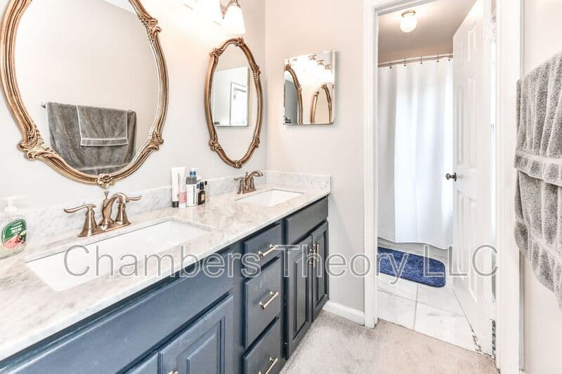 Herndon House: 1350 Shallow Ford Rd