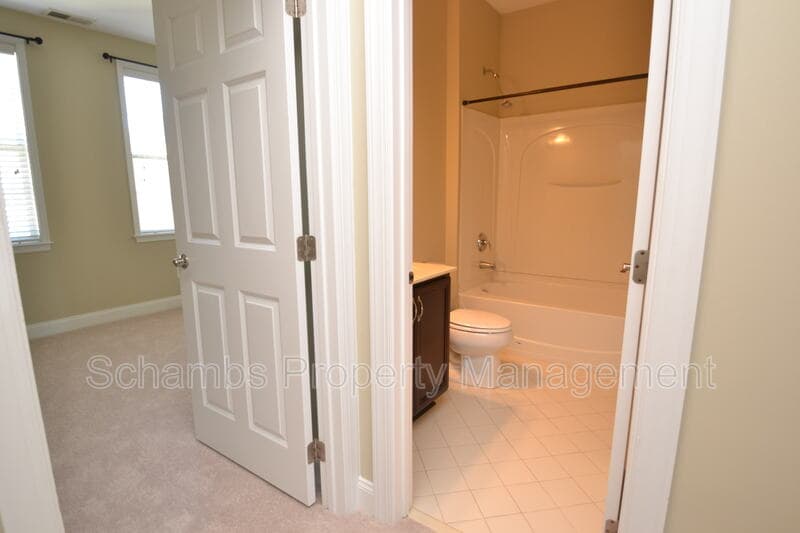 Raleigh Condo: 10410 Sablewood Dr