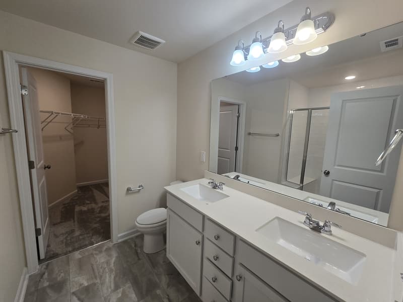 Jamestown Townhome: 4028 Beckton Trail