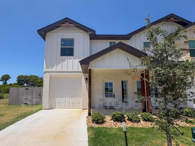 Temple Townhome: 1404 Rita Blanca Ct.