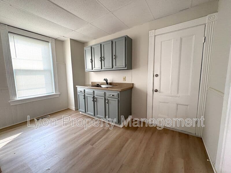 Woonsocket Condo: 37 Mechanic Avenue