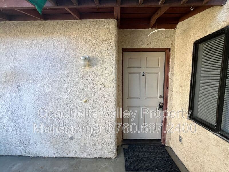 Cathedral City House: 28640 Landau Blvd