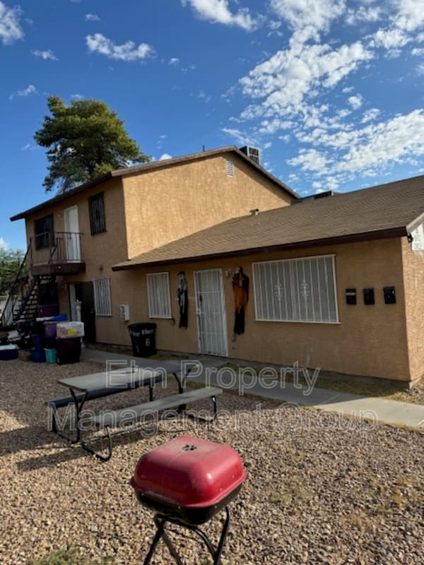 North Las Vegas Condo: 8 Britz Circle - C