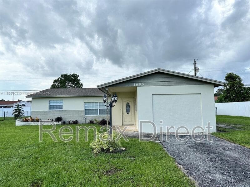 west palm beach House: 1695 Julie Tonia Drive 1695