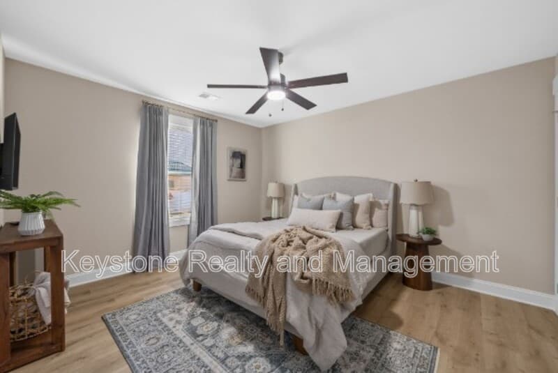 Oak Grove Condo: 326 Wisteria Lane