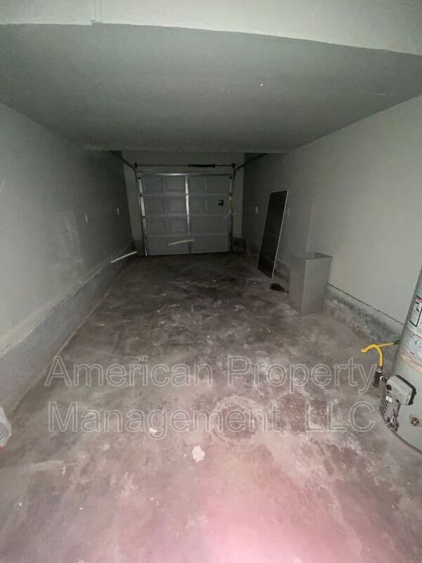 Tulsa House: 7524 E Newton Pl