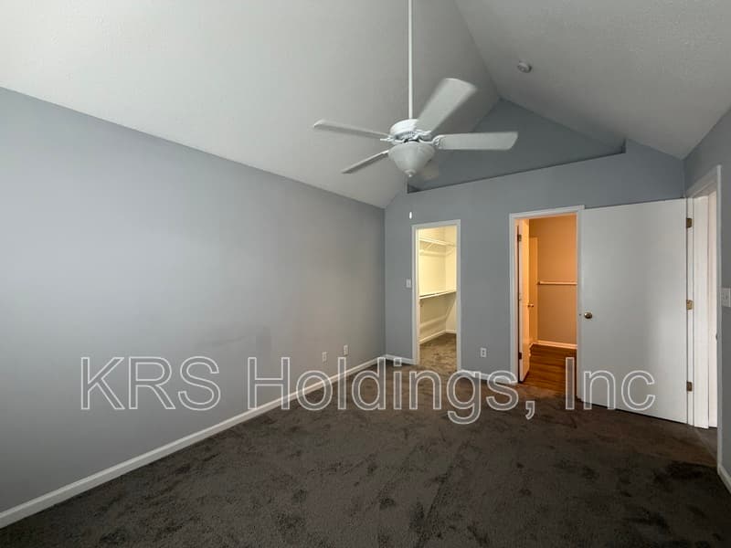 Chesapeake Condo: 910 Rue Marseille