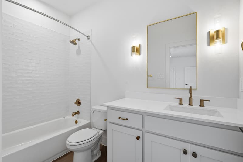 Fort Worth House: 2337 Benbrook Boulevard