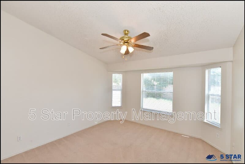 El Paso House: 3112 Tierra Ayala Drive !!