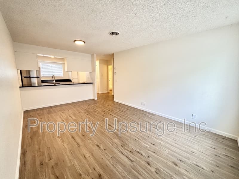 Redding Condo: 540 South St