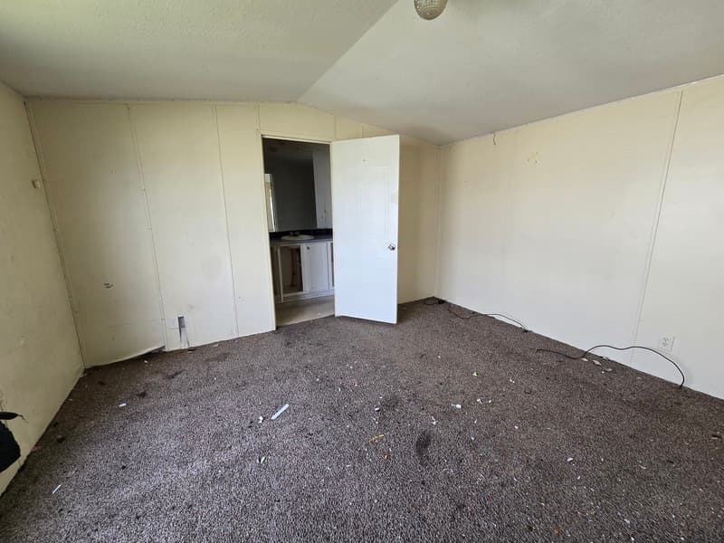 Fayetteville House: 2416 Cattail Cir