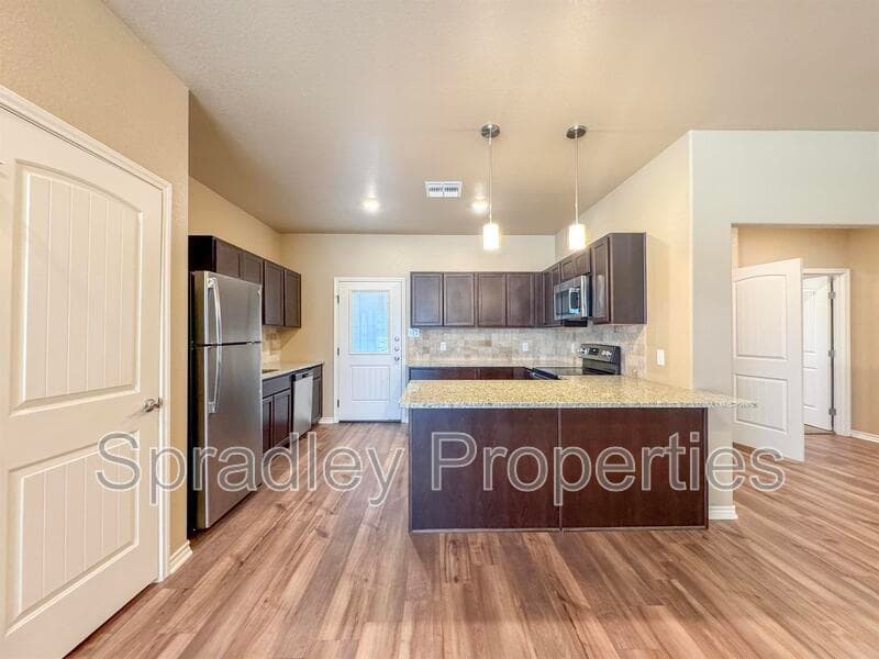 Belton Condo: 1261A Jasmine Dr