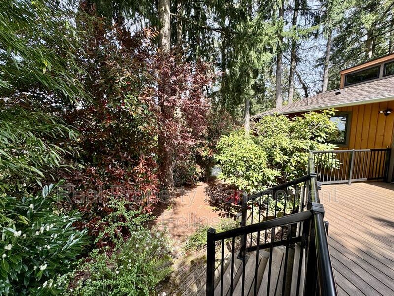 Bellevue House: 15130 SE 47th PL