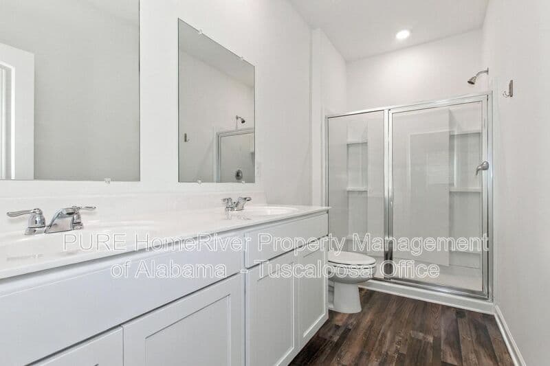 Northport House: 4943 Copper Loop Rd
