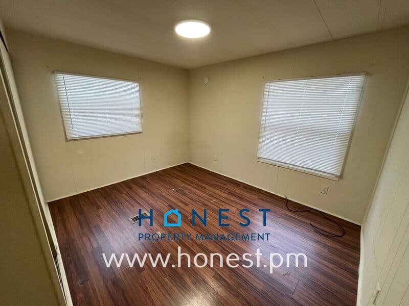Augusta House: 146 Sewall Street