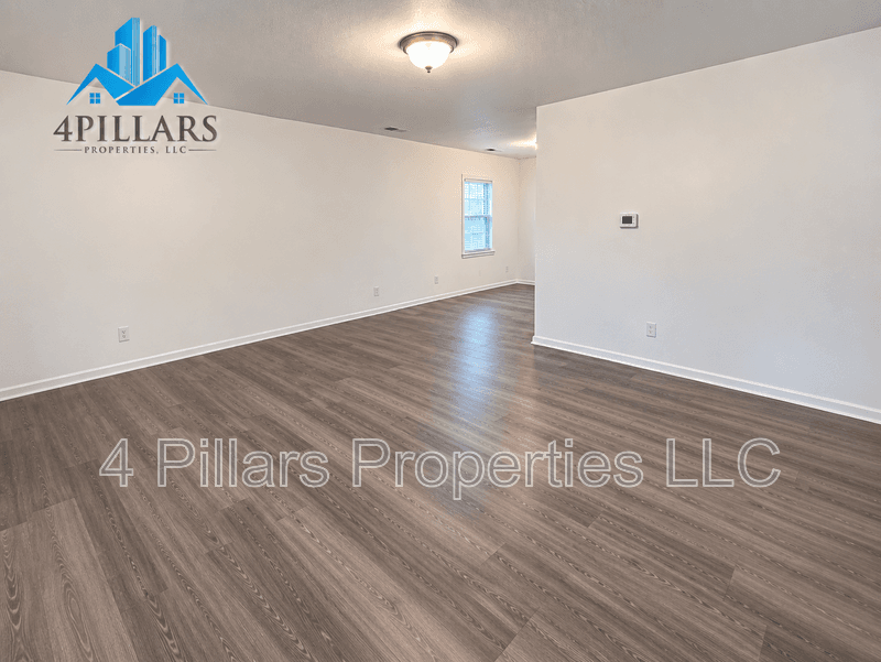 Hammond House: 7743 Delmar Avenue