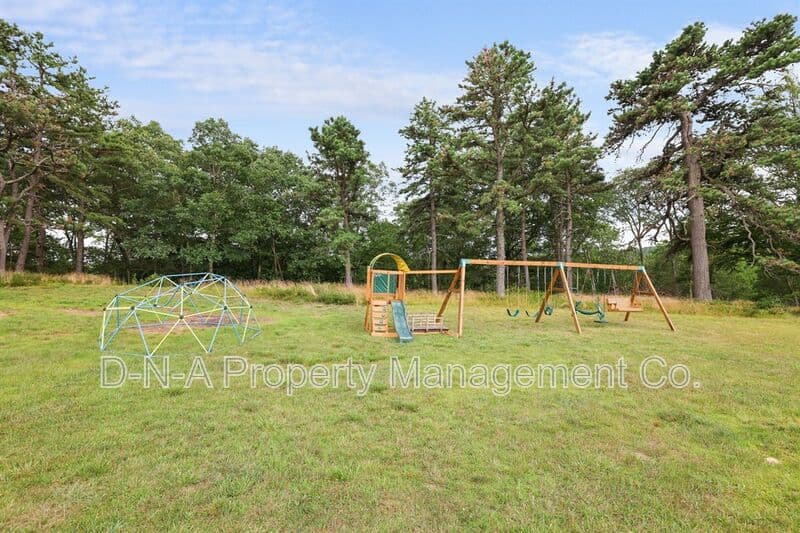 Mount Pocono House: 133 Montanesca Road