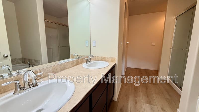 Pasco House: 5709 Sidon Ln.,