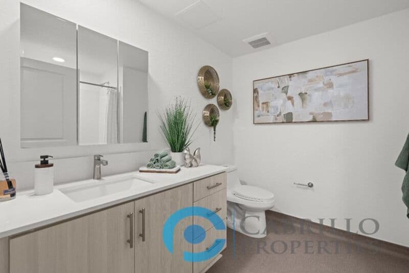 San Diego Apartment: 2724 El Cajon Blvd