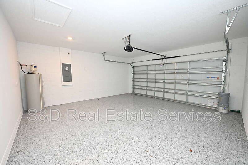 Haines City House: 148 Brinsmead Rd