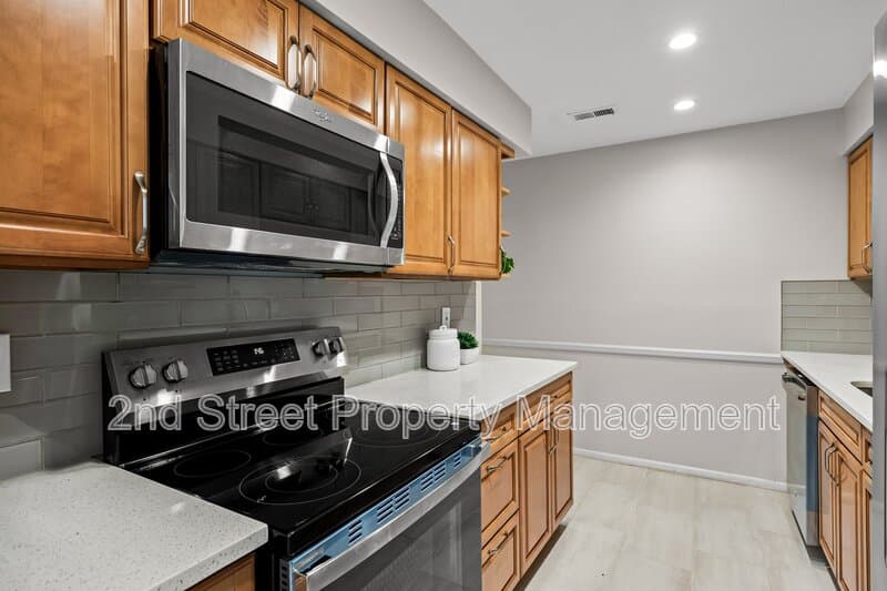 Mount Laurel Township Condo: 301A Mulberry Cove - 1