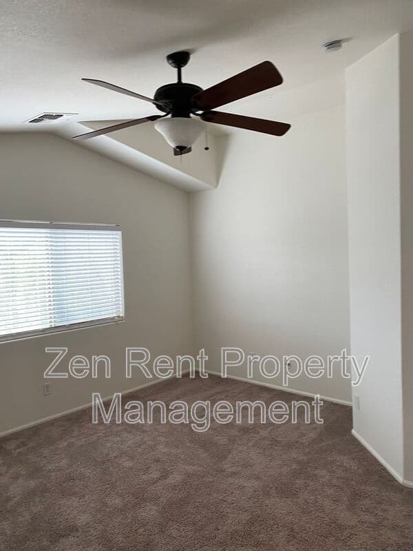 San Tan Valley House: 4150 E Azurite Rd