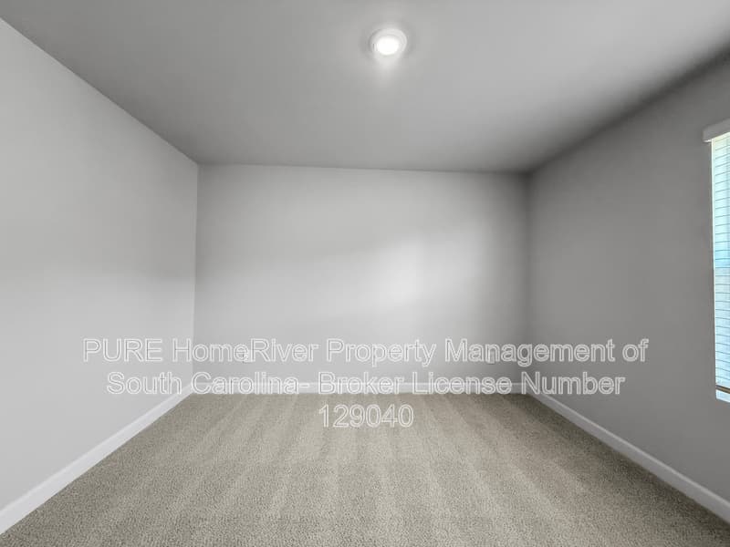 Spartanburg House: 200 Moretz Pl