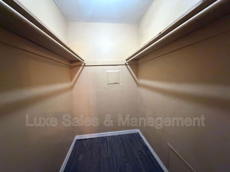 OKC Condo: 6000 N. Brookline