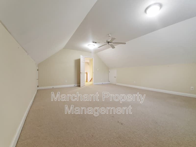 Greenville House: 11 Tupelo Court
